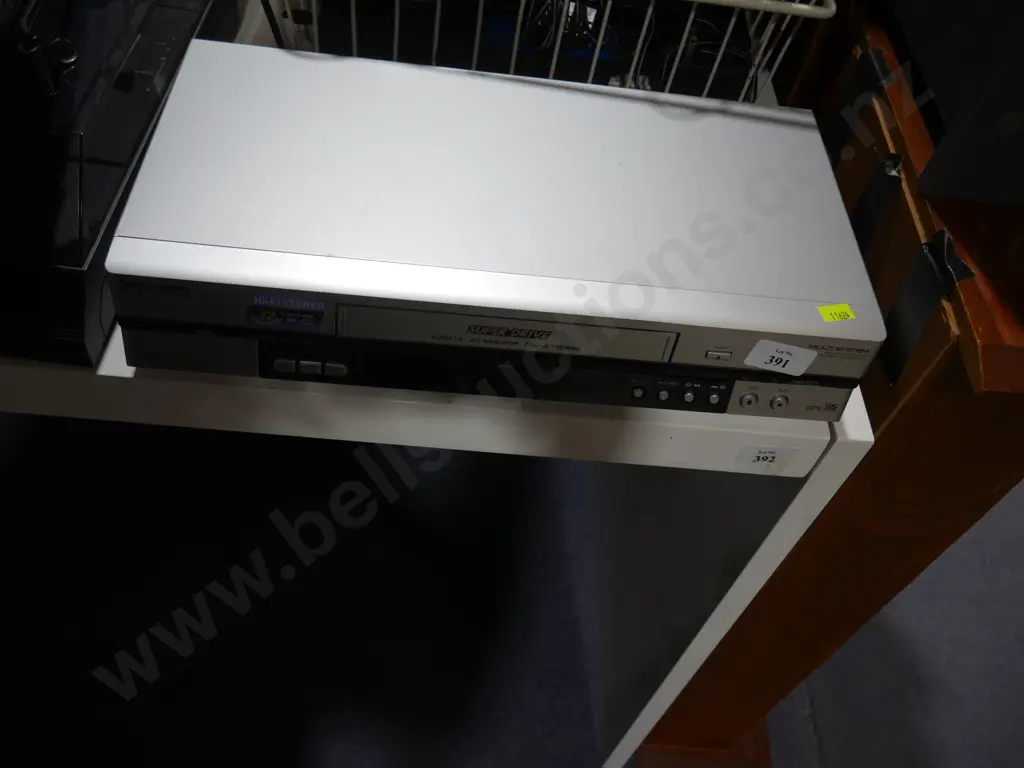 Laptop, video player etc Image 1++