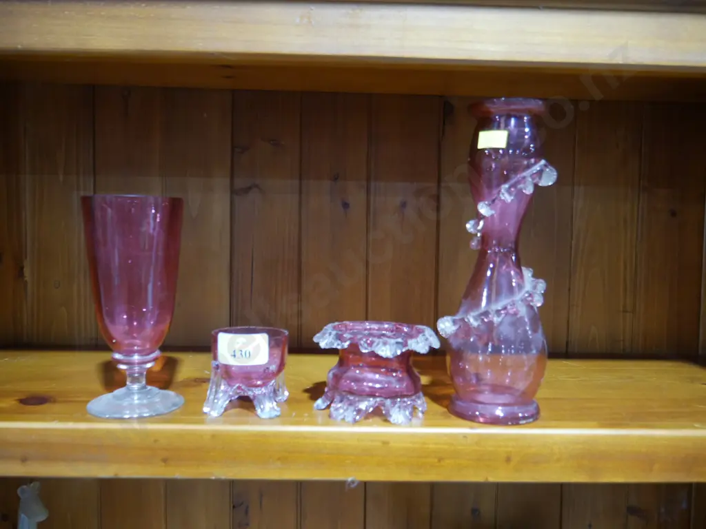 4 piece cranberry glassware Image 1++