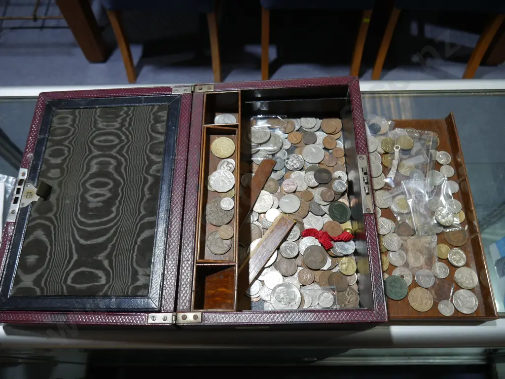 Assorted coins and writing box Image 1++