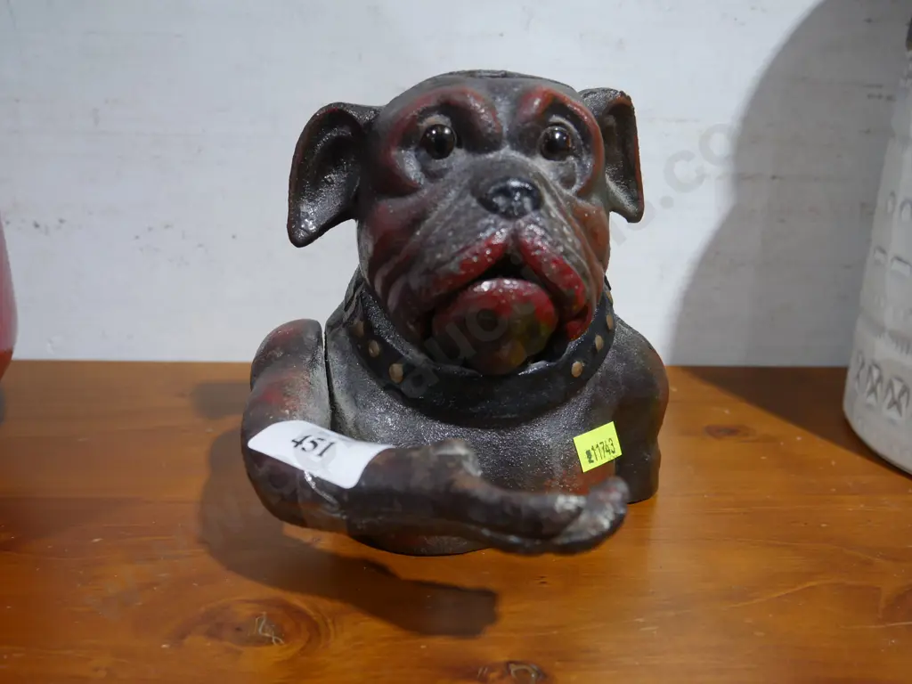 John Harper bulldog money box Image 1++