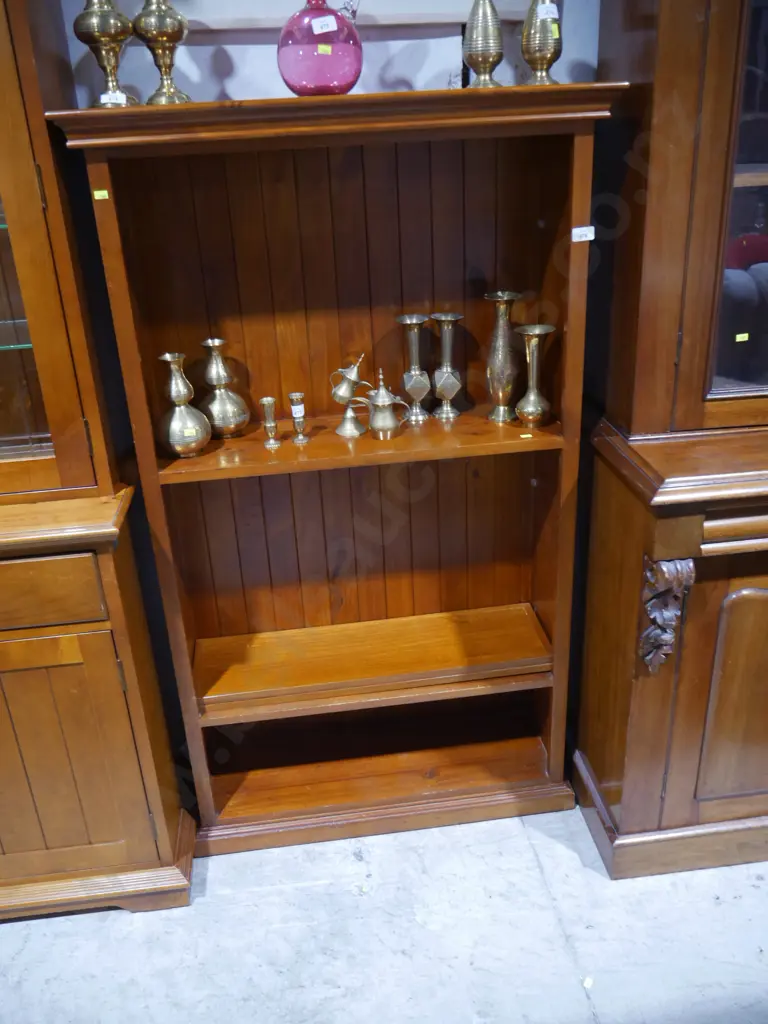 Bookcase Image 1++
