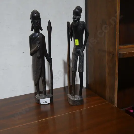 Two African figurines