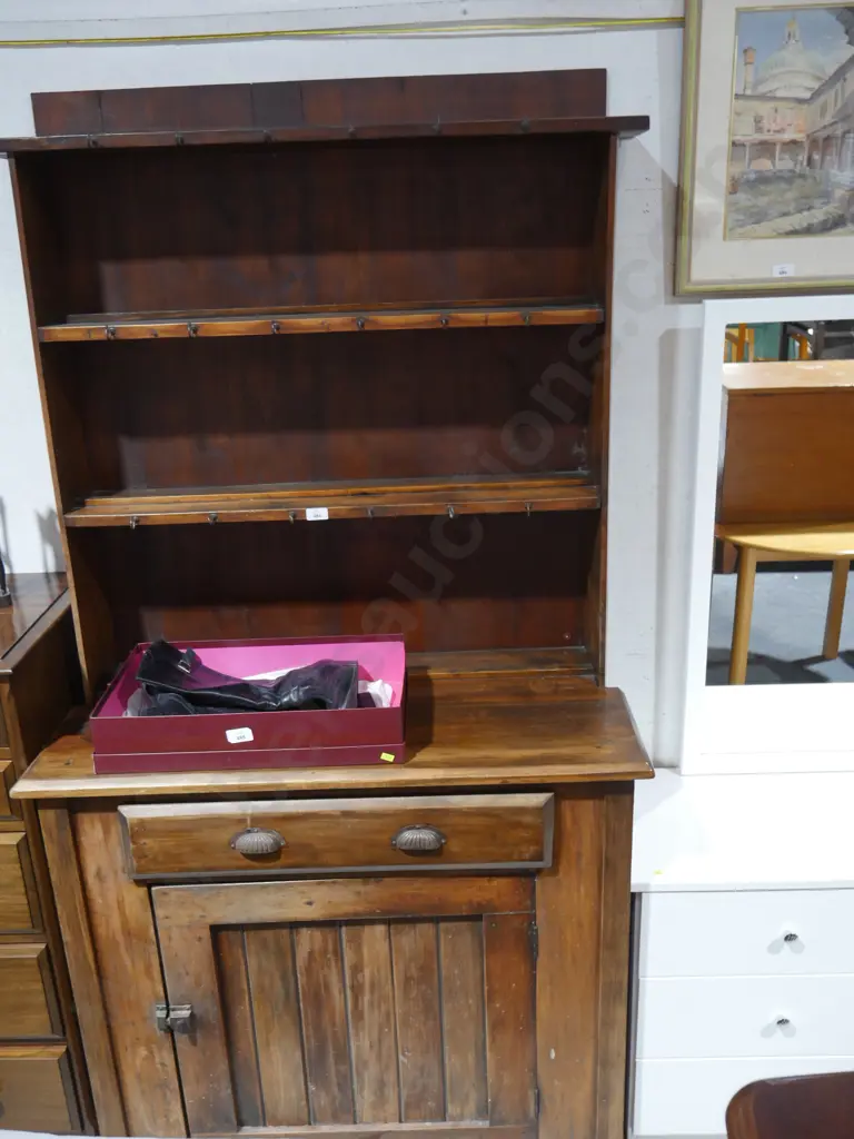 Welsh dresser Image 1++
