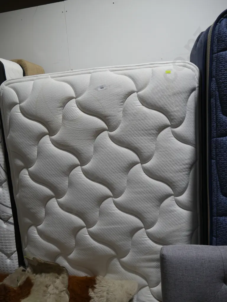 Single bed Image 1++