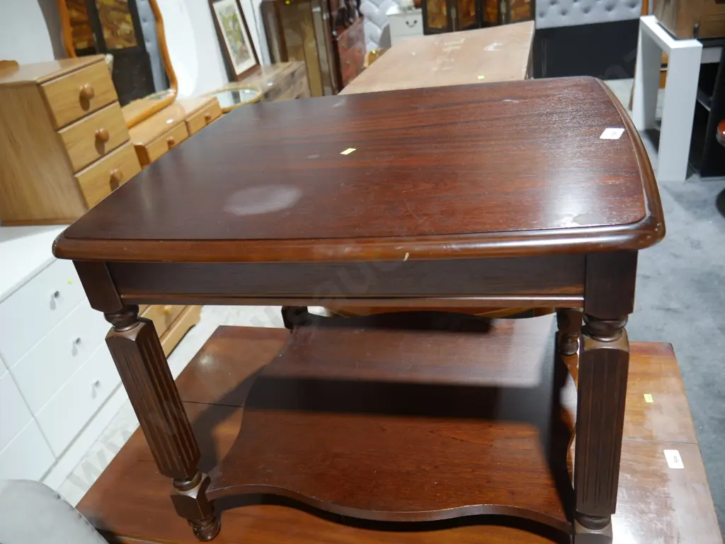 Coffee table Image 1++