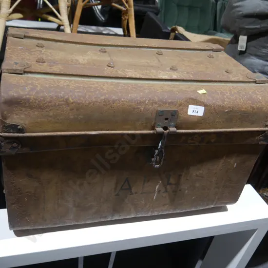 Tin trunk