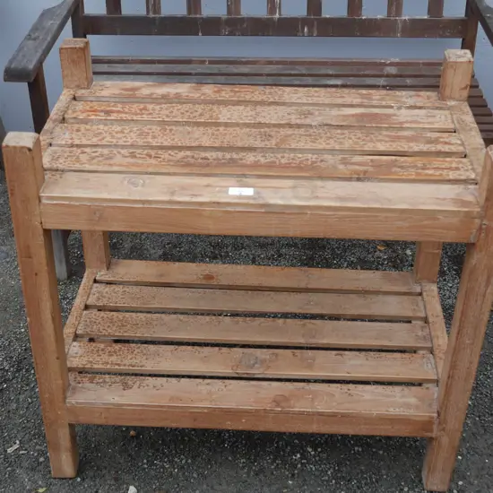 Wooden shelf unit