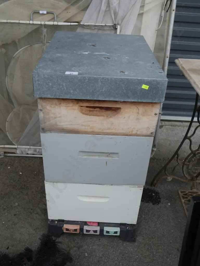 Beehive Image 1++
