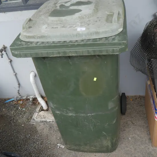 Wheelie bin
