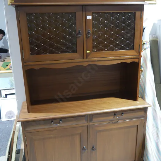 Wall unit