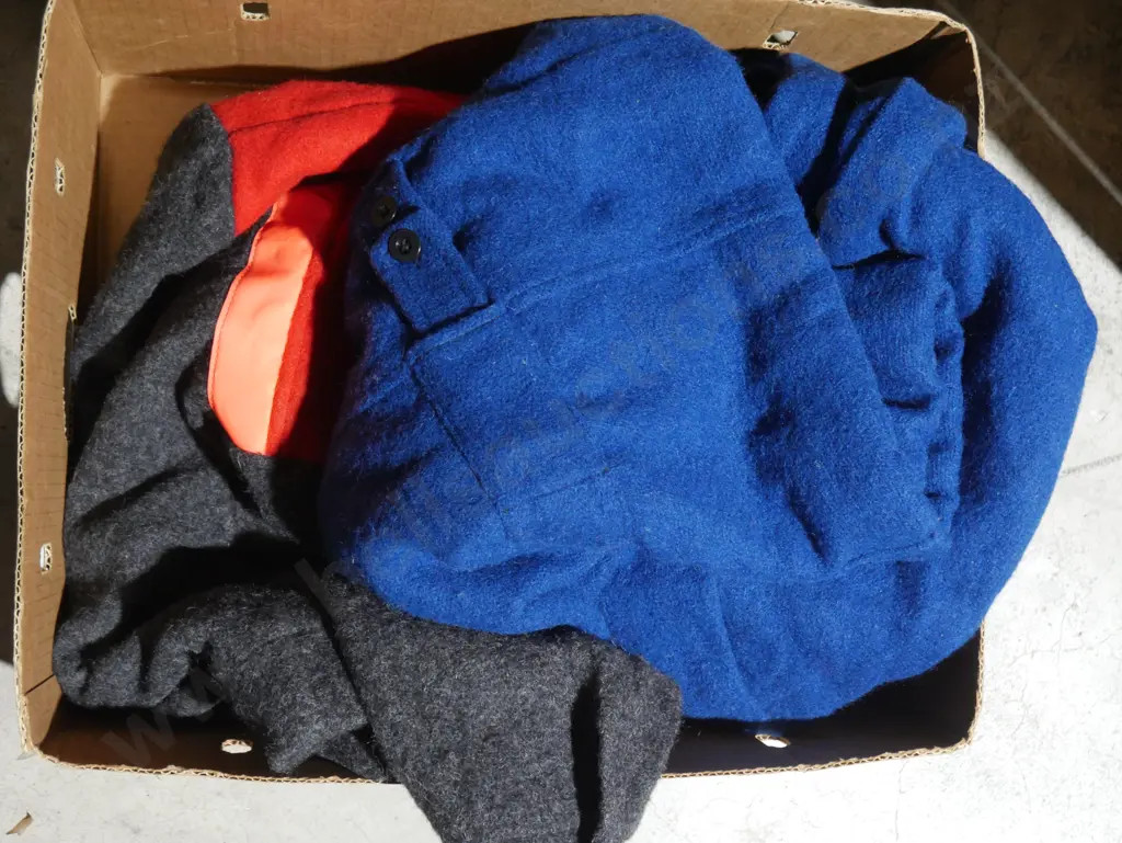 2 jackets Image 1++