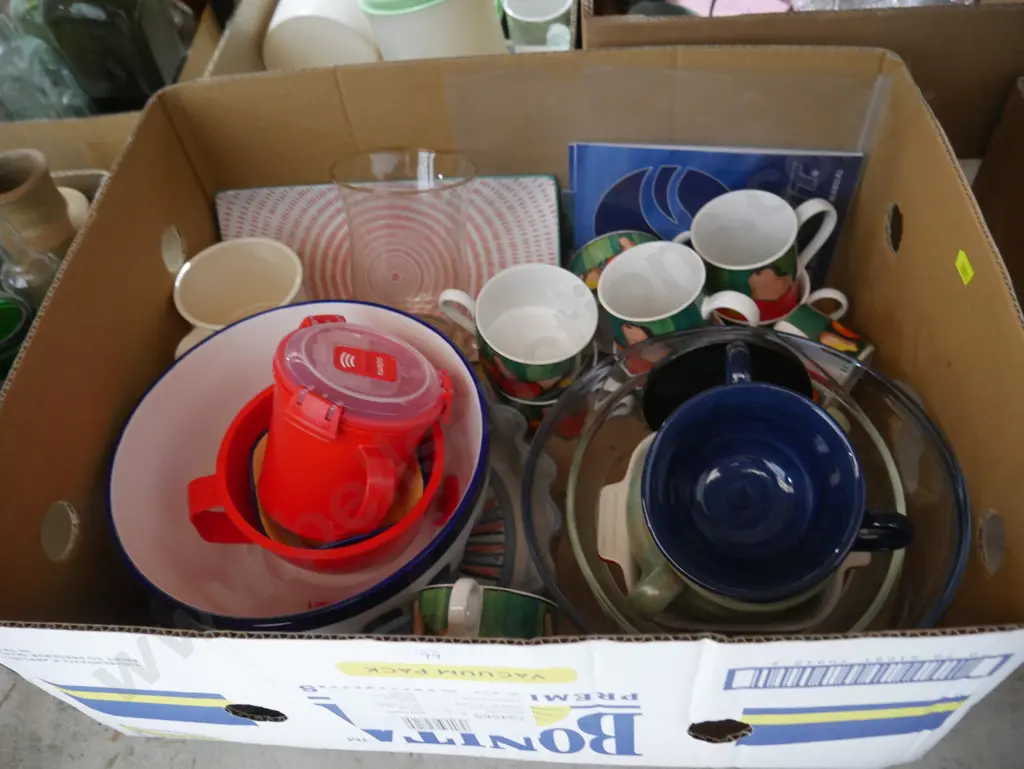 Cups, bowls etc Image 1++