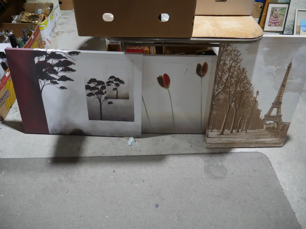 3 canvas artworks Image 1++