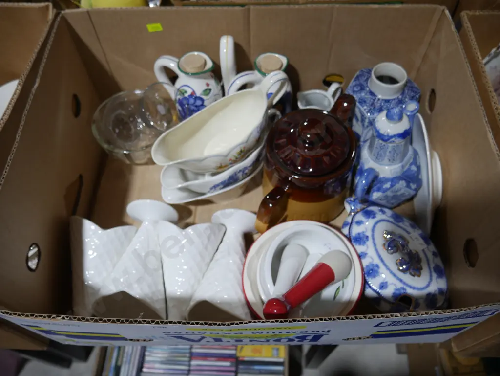 Assorted china etc Image 1++