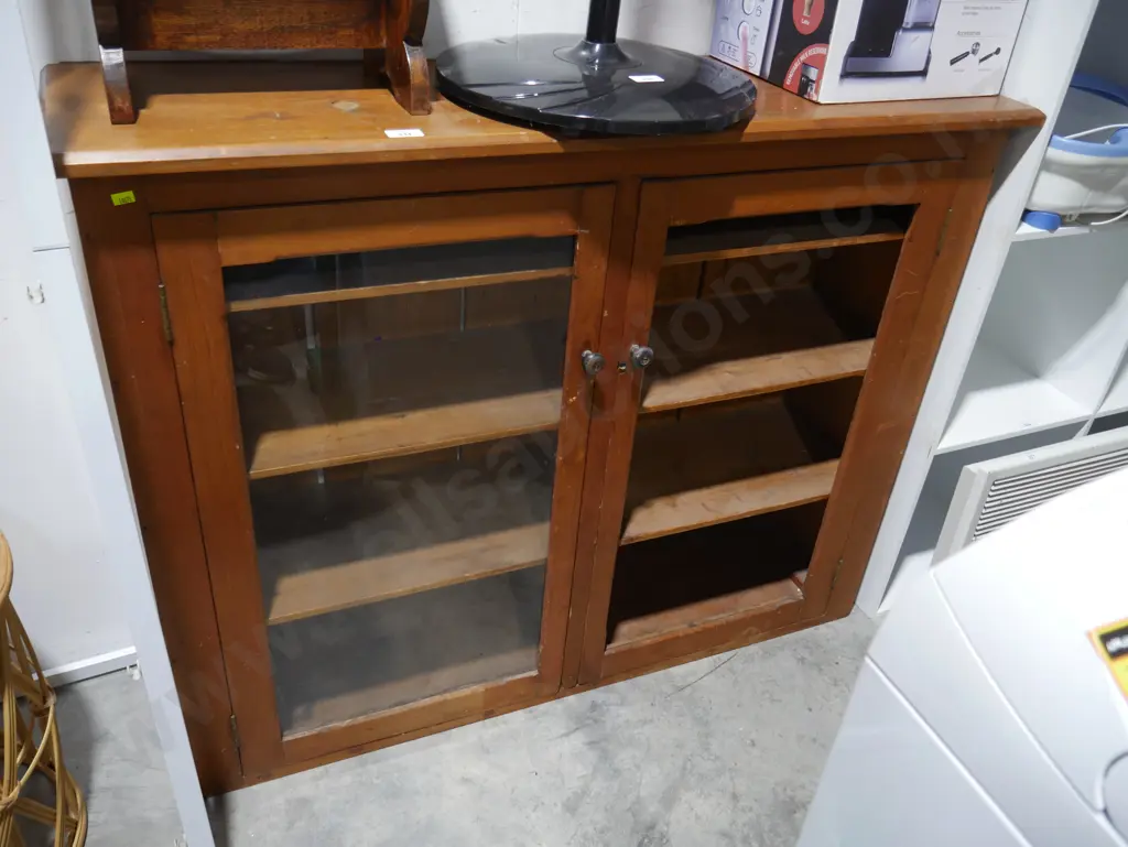 Glass door cabinet - one glass panel missing Image 1++