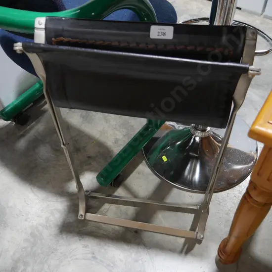 Folding stool
