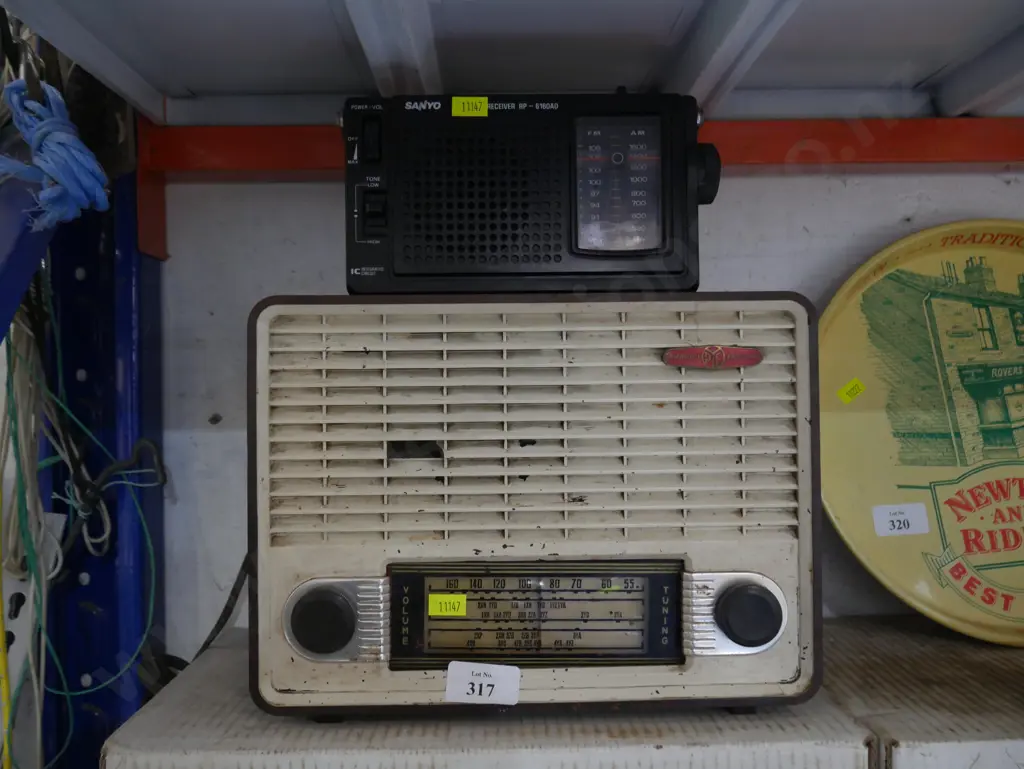 2 radios Image 1++