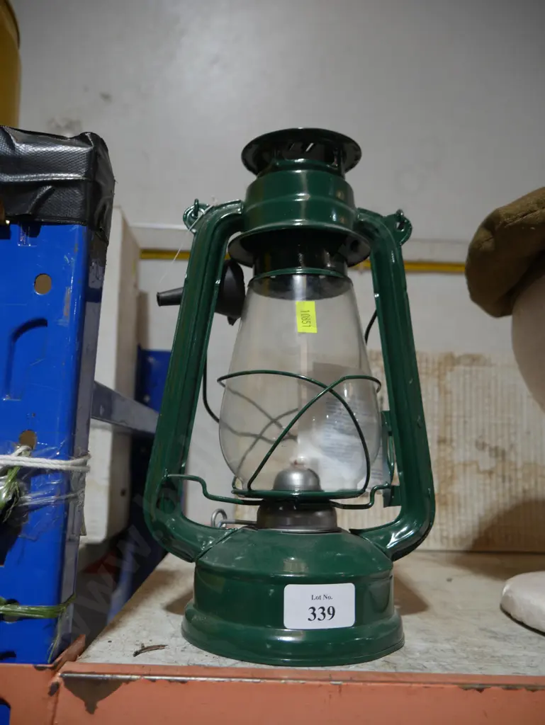 Hurricane lantern Image 1++
