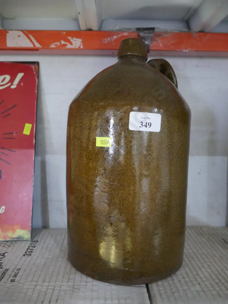 Pottery jug Image 1++