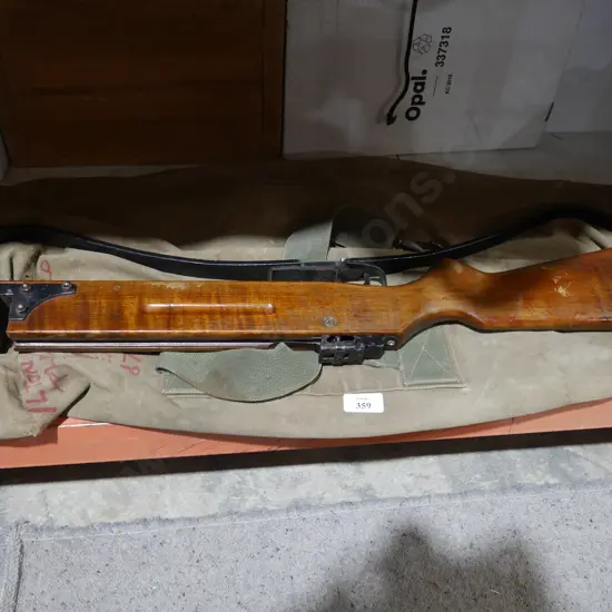 Crossbow and bag