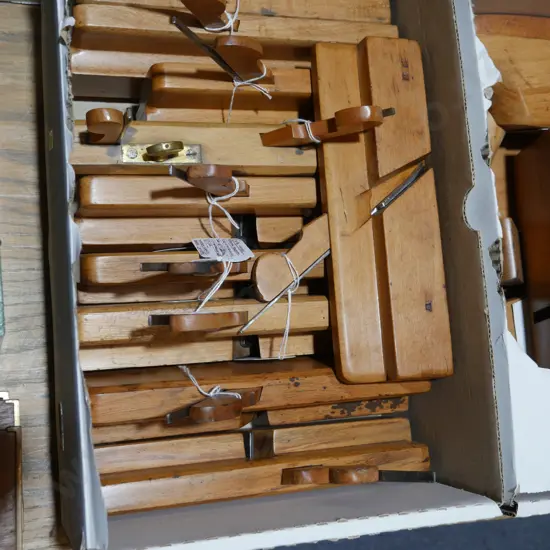 Molding planes