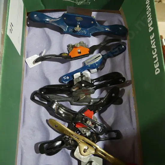 Metal spoke shaves