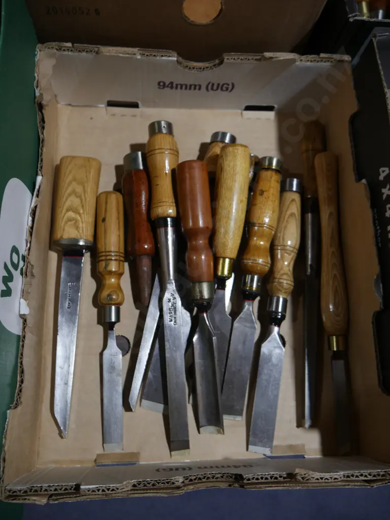 Chisels Image 1++