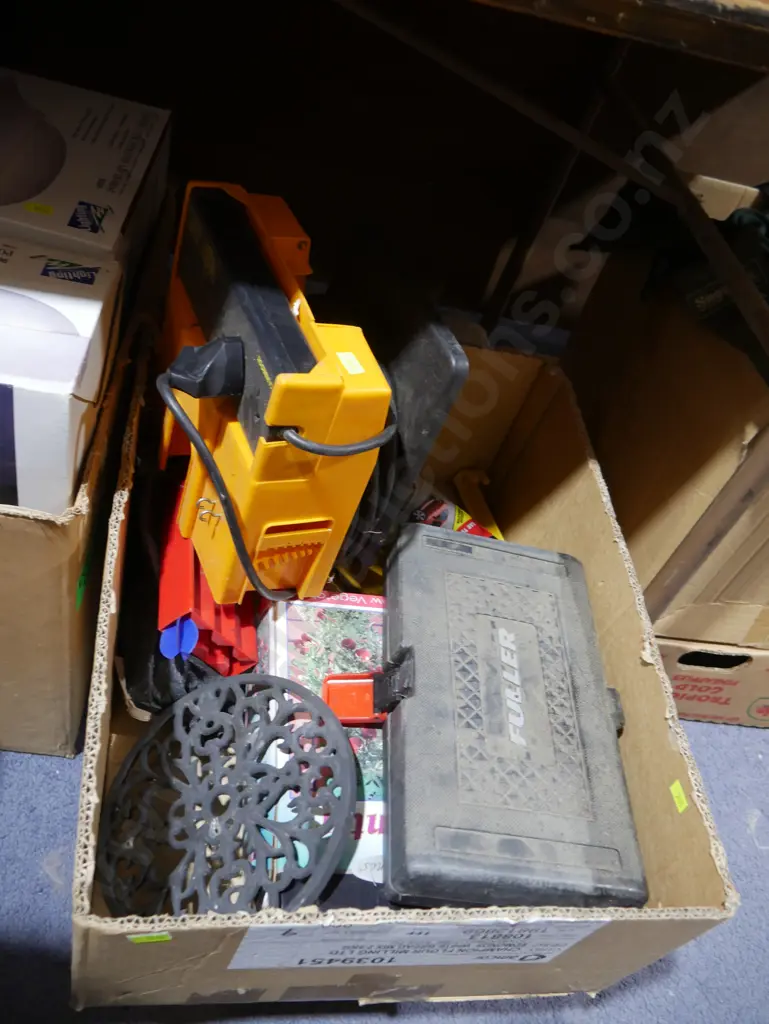 Sundries Image 1++