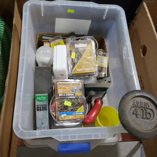 Assorted screws etc