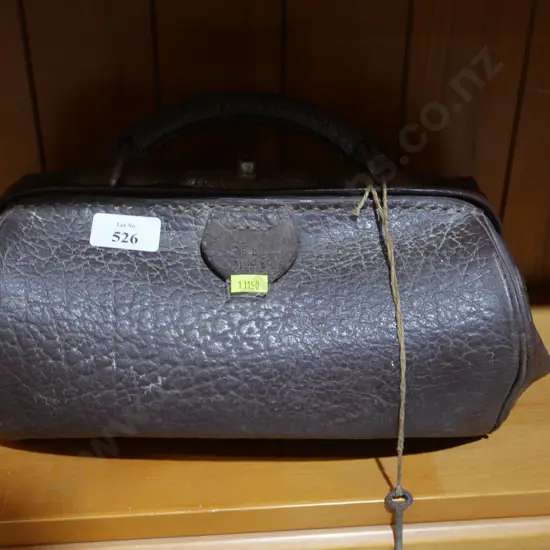 Leather bag