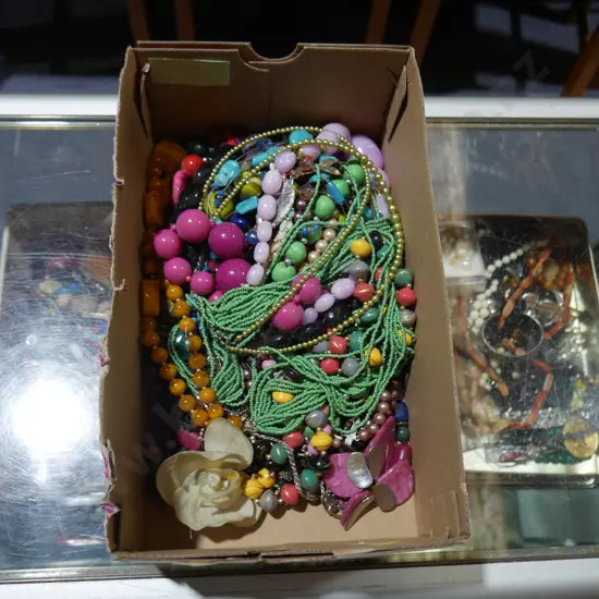 Costume jewellery