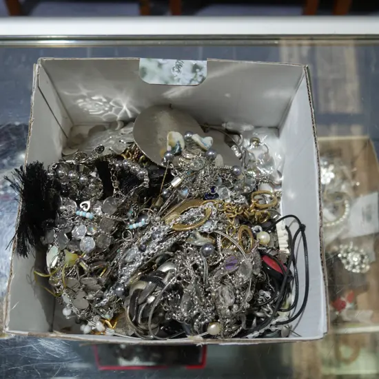 Costume jewellery