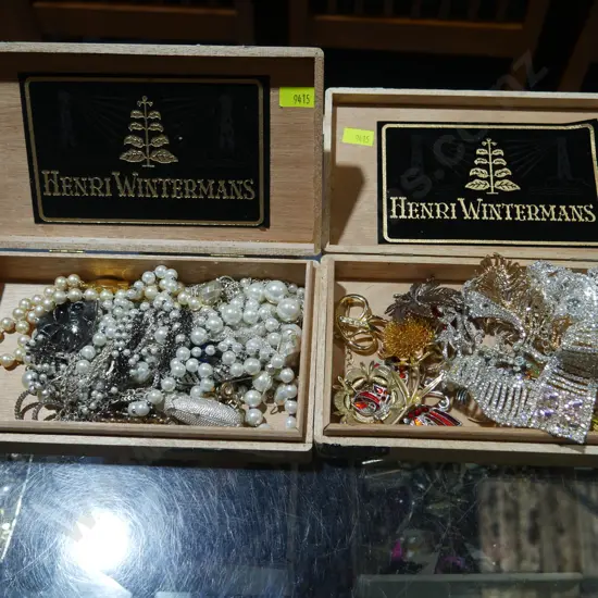Costume jewellery