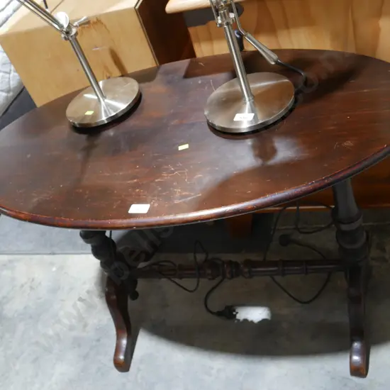 Occasional table