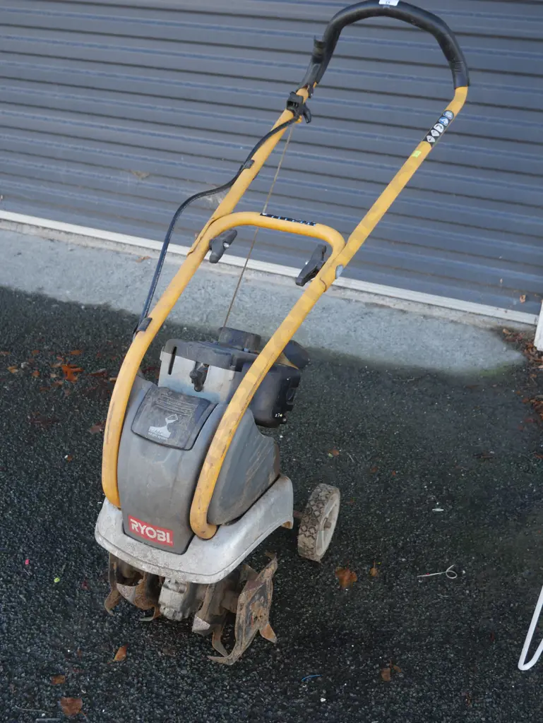 Ryobi rotary hoe Image 1++