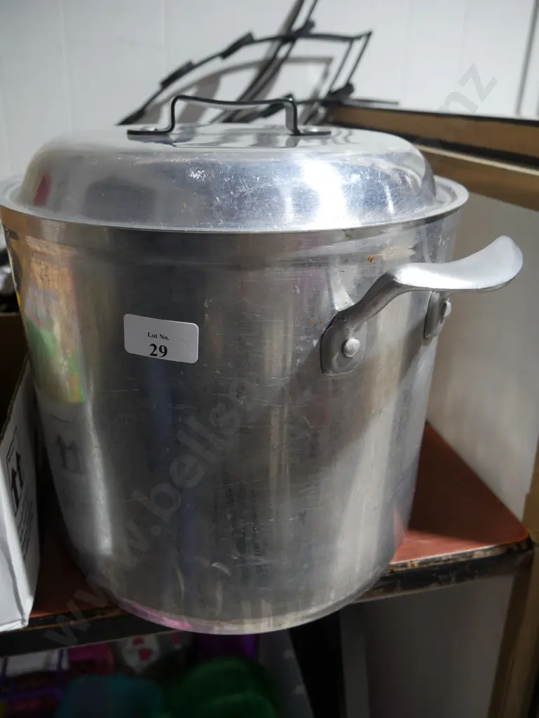 Stock pot Image 1++