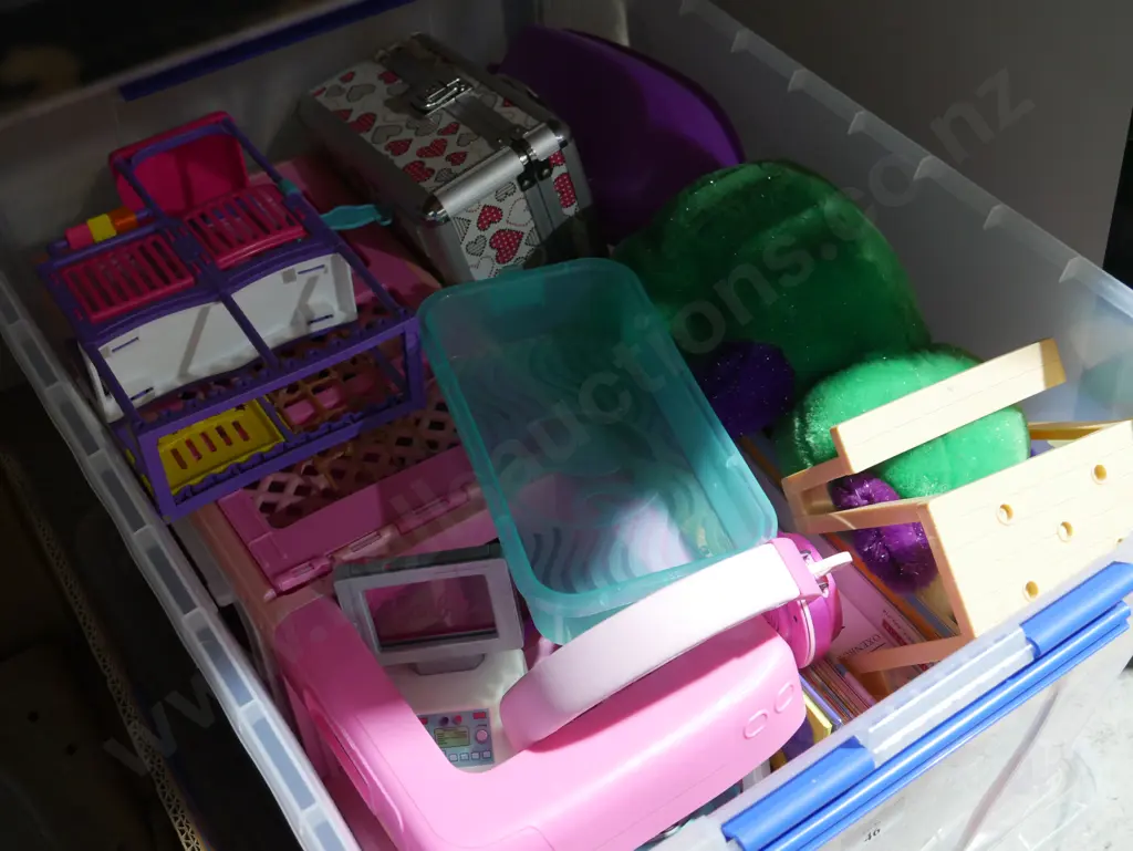 Barbie van etc Image 1++