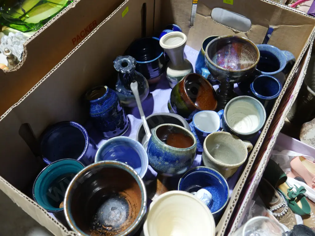 Studio pottery Image 1++