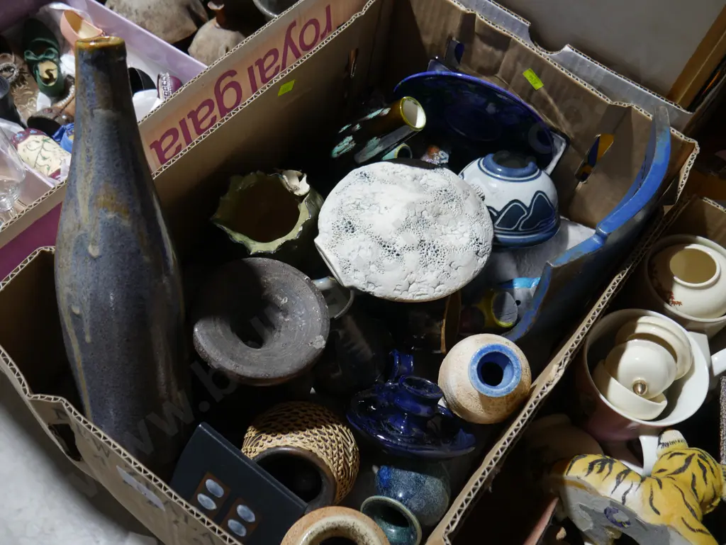 Box of studio pottery Image 1++