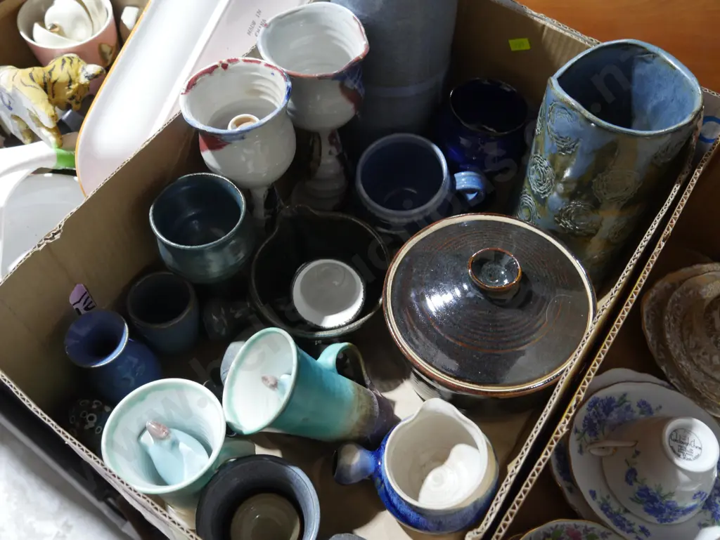 Studio pottery Image 1++