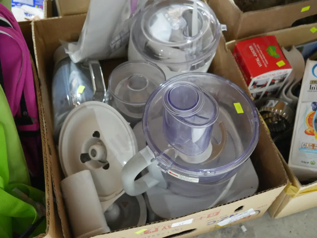Kenwood mixer and attachments Image 1++