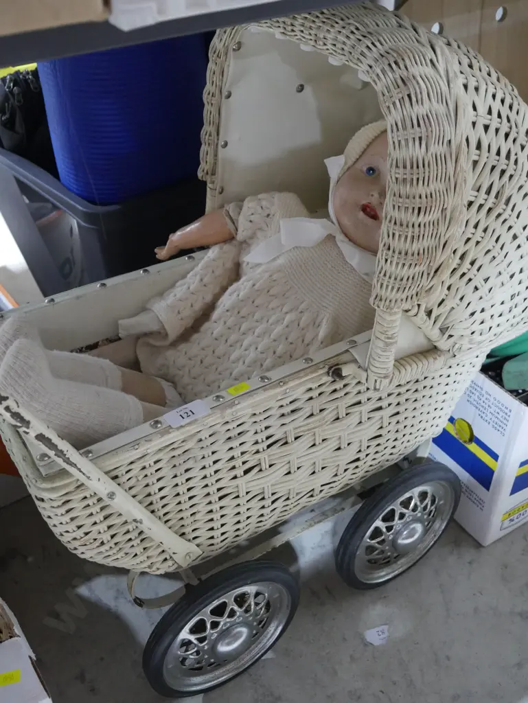 Vintage dolls pram and doll Image 1++