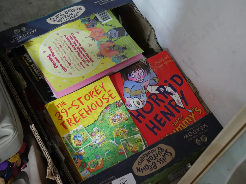 Childrens books Image 1++
