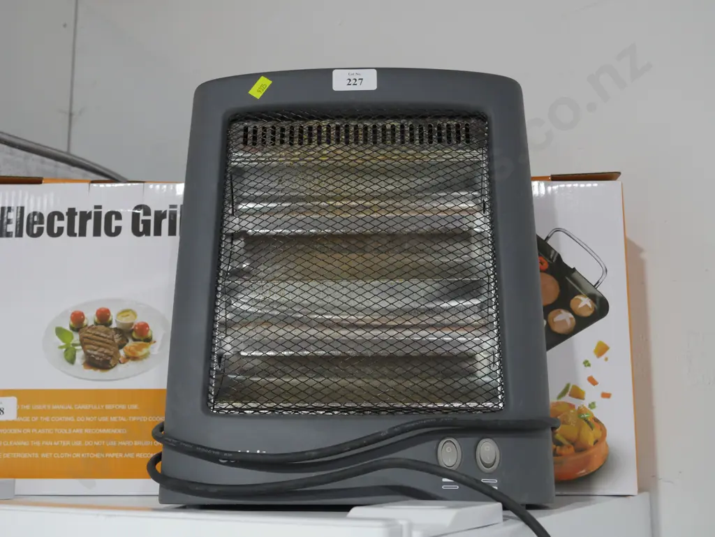 Goldair heater Image 1++