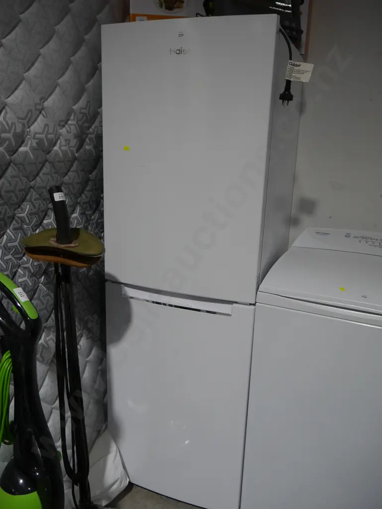 Haier fridge freezer Image 1++