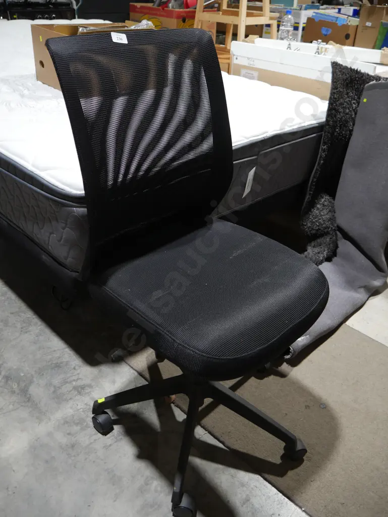 Office chair Image 1++