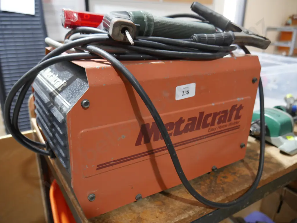 Metalcraft welder and helmet Image 1++