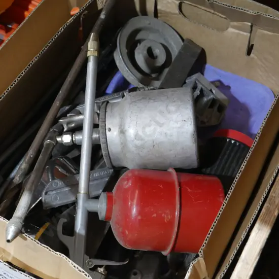 Paint guns etc