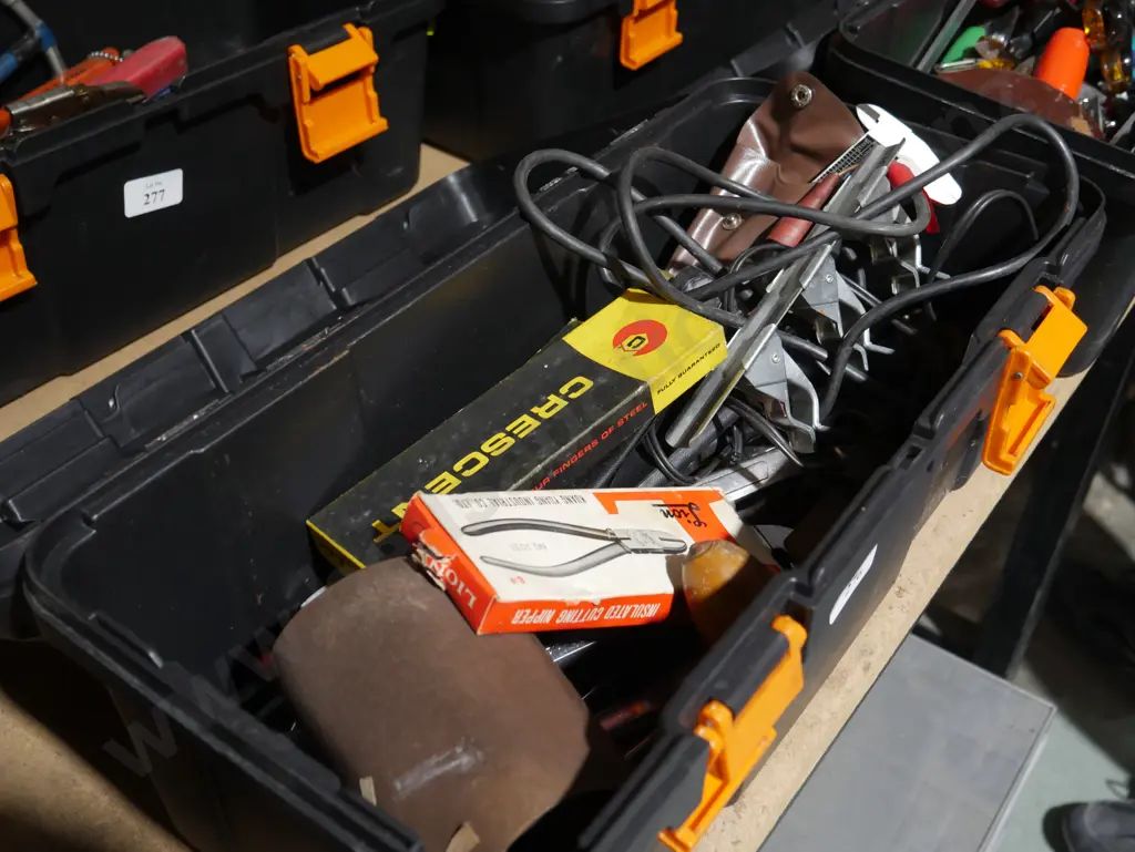 Tool box and contents Image 1++