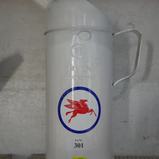 Tin oil  pourer